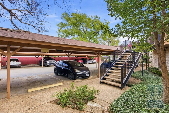 Building Photo - 7801 Shoal Creek Blvd