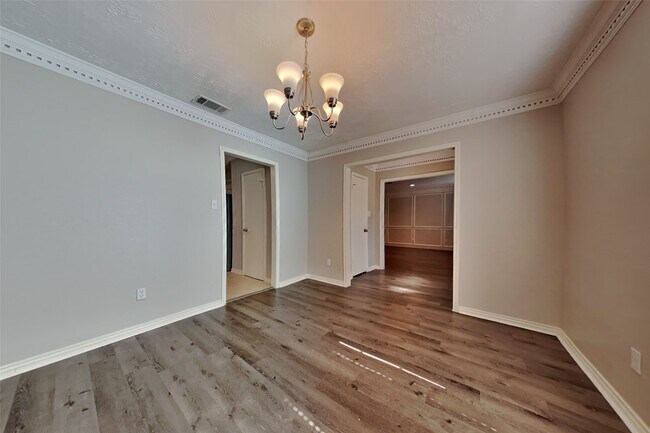 Building Photo - 19022 White Candle Dr