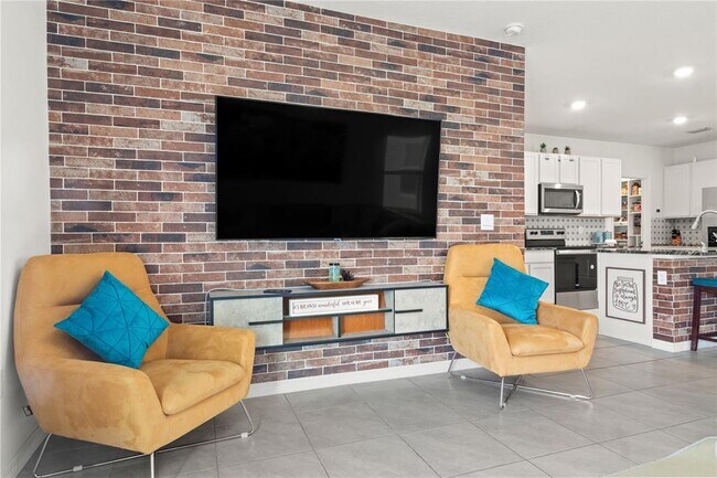 Building Photo - 3265 Suncoast Plains Dr