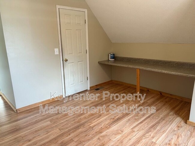 Building Photo - 33 Hodge Farm Ln