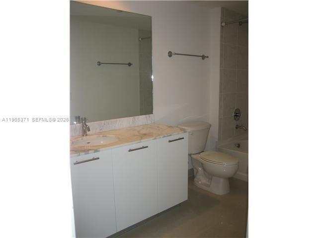 Building Photo - 951 Brickell Ave