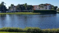 Building Photo - 9300 Clubside Cir