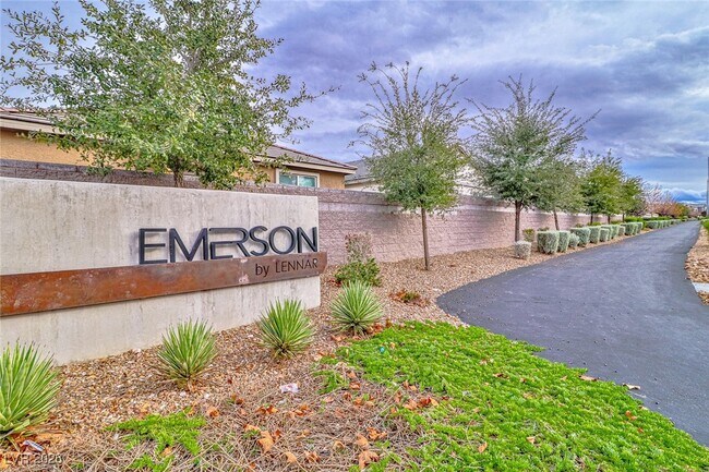 Building Photo - 3758 Bright Aquarius Ln