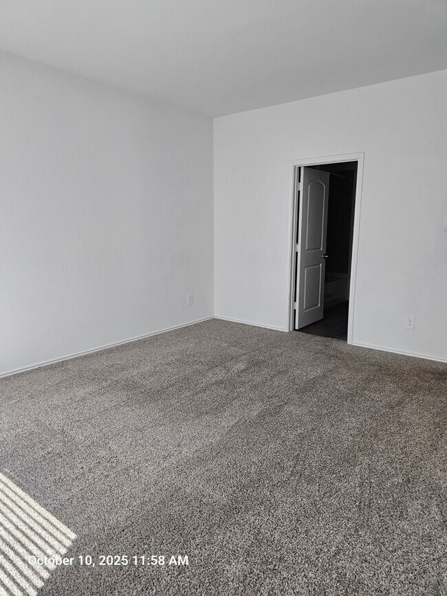 Building Photo - 5742 Indigo Ridge Ct