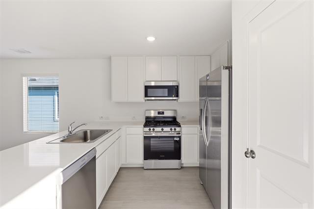 Building Photo - 3161 Campeiro Ave