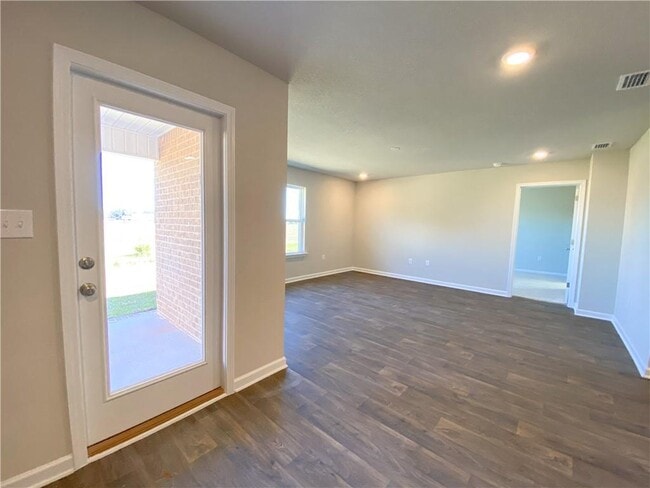 Building Photo - 8024 Irwin Loop