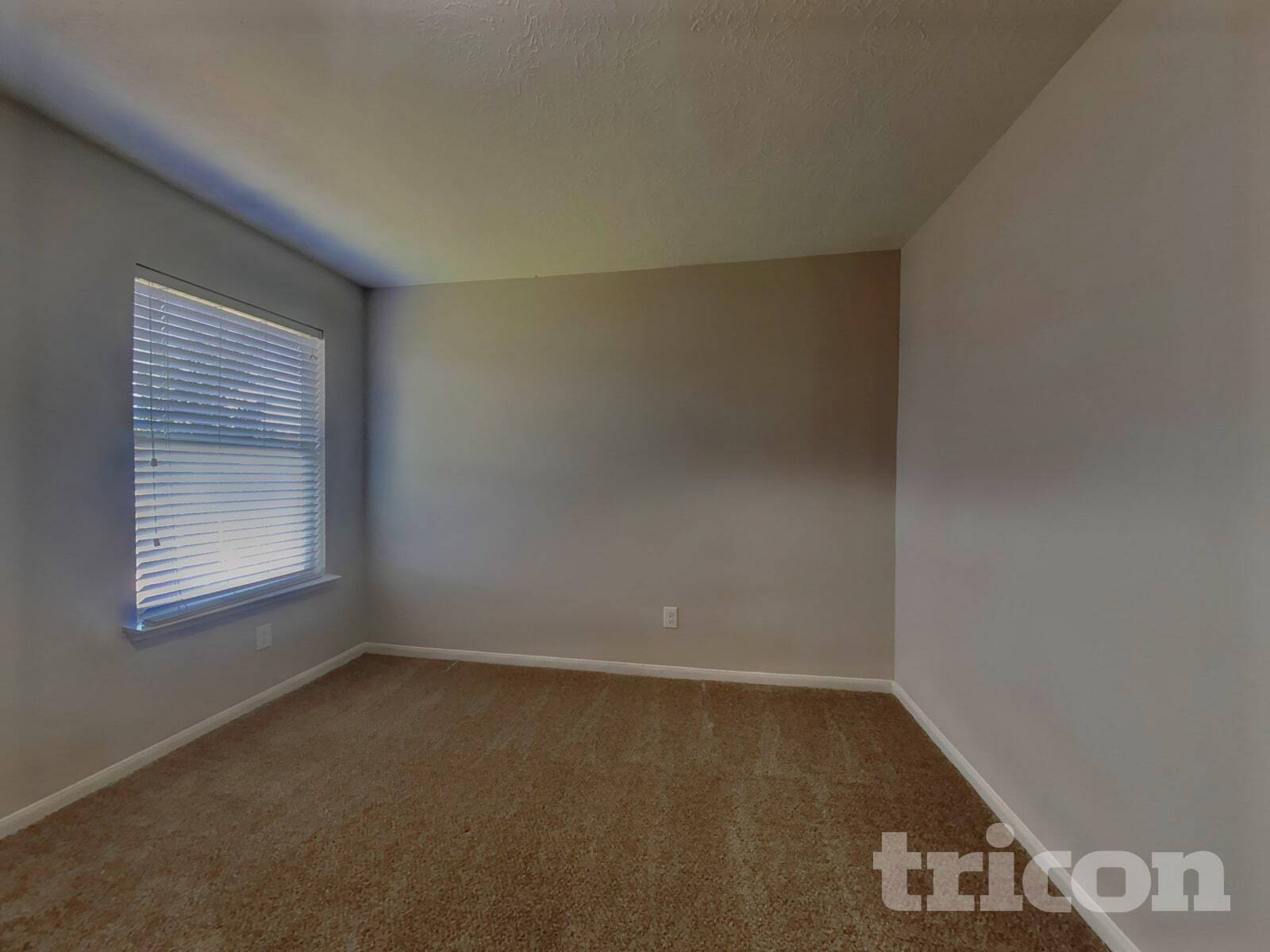 Building Photo - 1015 Blair Field Ln