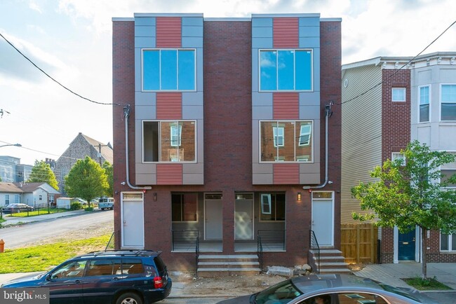 Building Photo - 1604 N 6th St