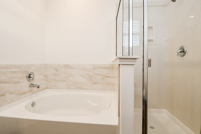 Building Photo - 17867 Baleage Ln