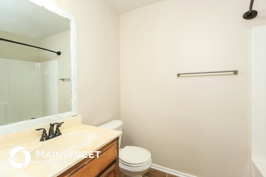 Building Photo - 5541 Crooked Creek Rd