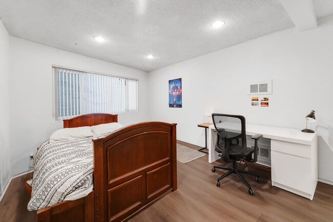 Bedroom - 691 Levering Ave