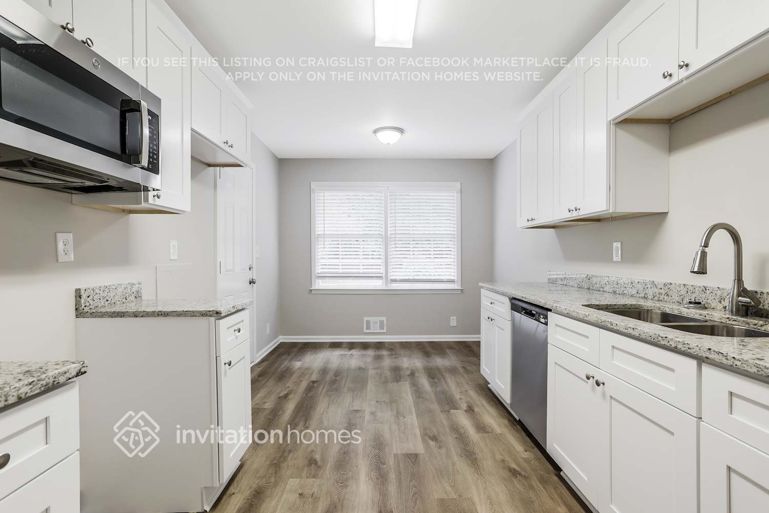 Building Photo - 2157 Rolling View Dr