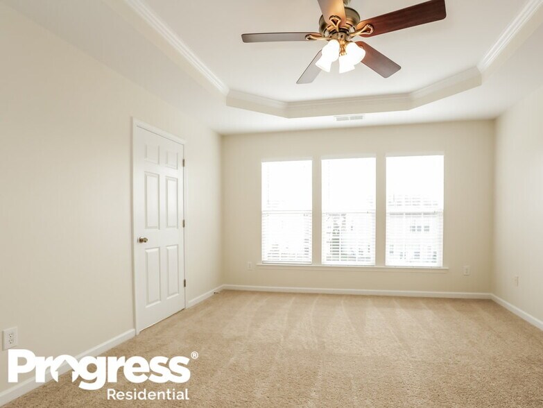 Building Photo - 10911 Claude Freeman Dr