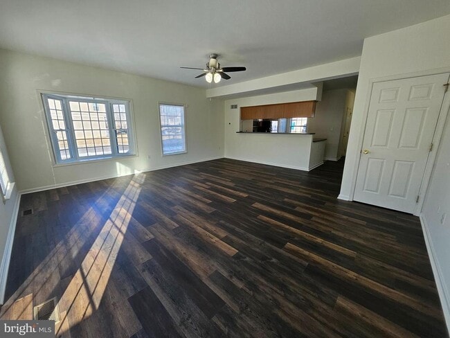 Building Photo - 89 Bay Hill Ln