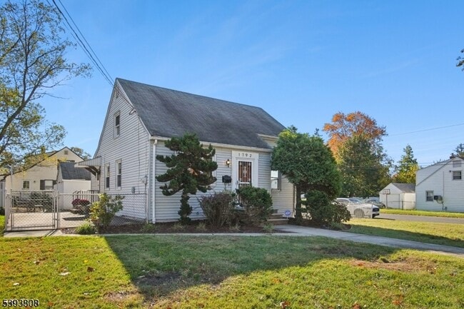 Primary Photo - 1792 Mountain Ave