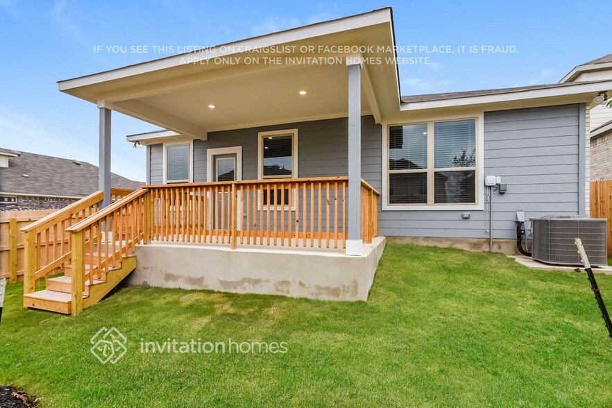 Building Photo - 10526 Briceway Ace