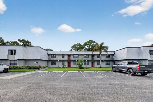 Building Photo - Outstanding one-bedroom, one-bath property with water views and upgrades.