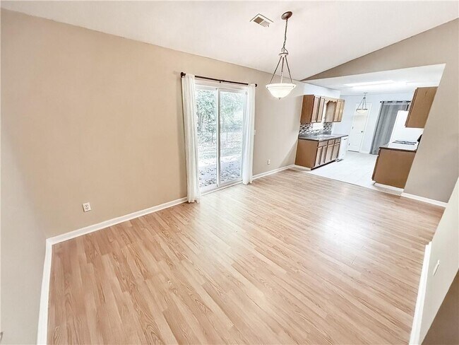 Building Photo - 1497 Chaseway Cir