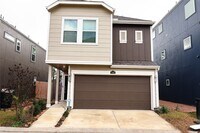 Building Photo - 3336 Vine Ter Trce