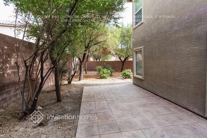 Building Photo - 6457 Chuckar St