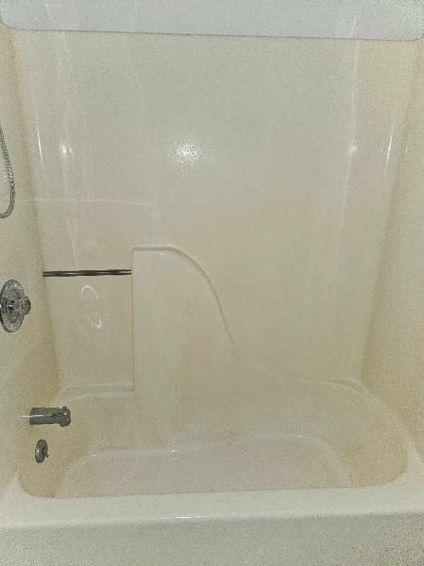 Building Photo - 3040 Winterberry Dr