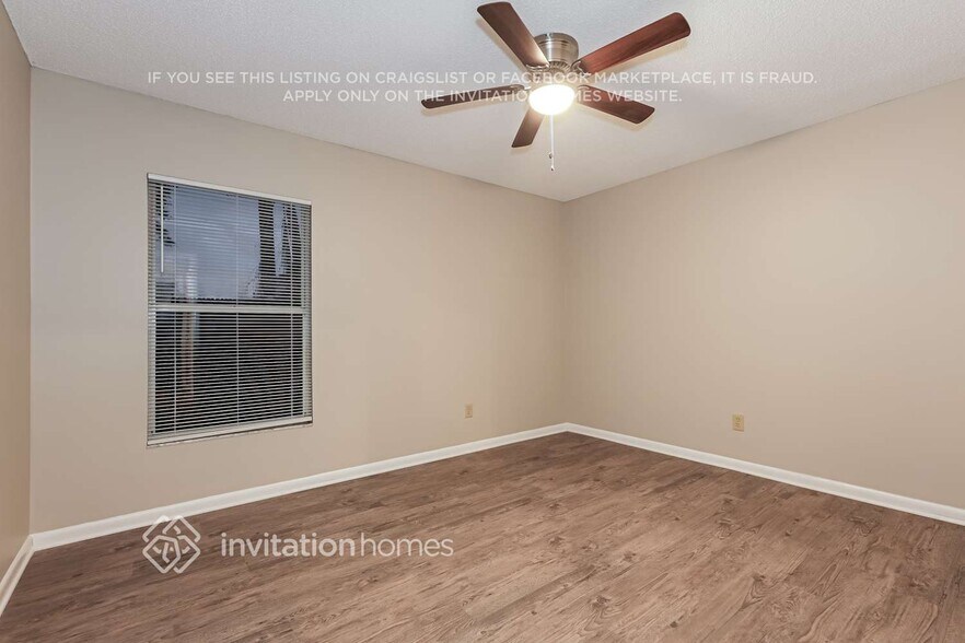 Building Photo - 10410 Tara Dr