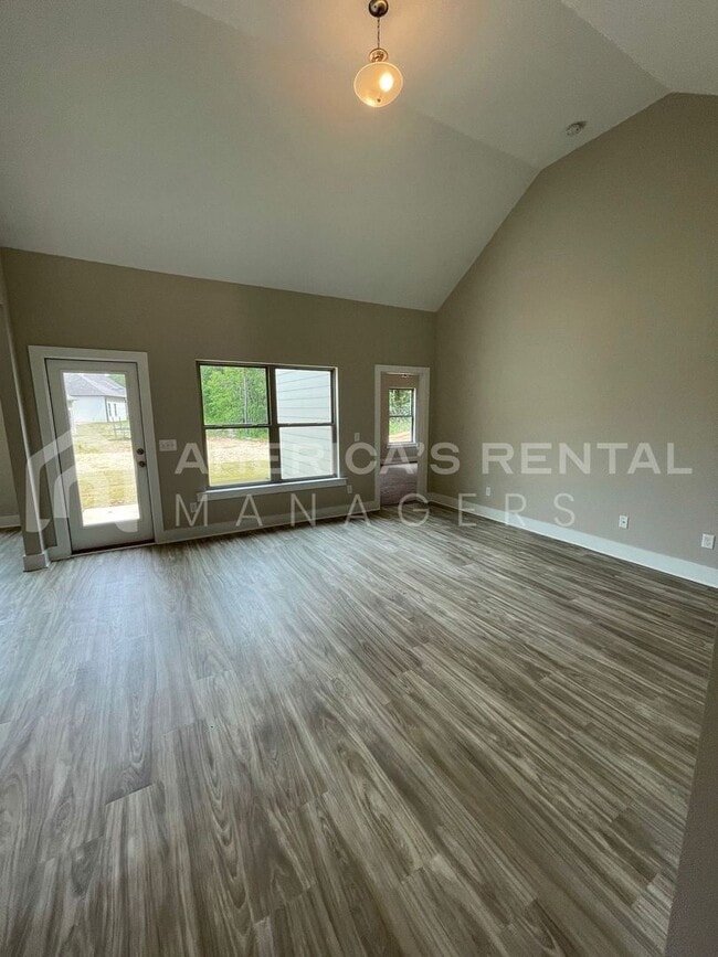 Building Photo - Home for Rent in Brookwood, AL...COMING SOON!