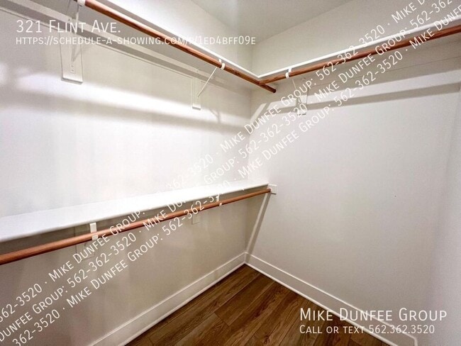 Building Photo - 321 Flint Ave