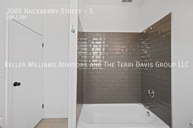 Building Photo - 3005 Hackberry Street - 3