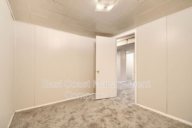Building Photo - 7071 Pindell School Rd