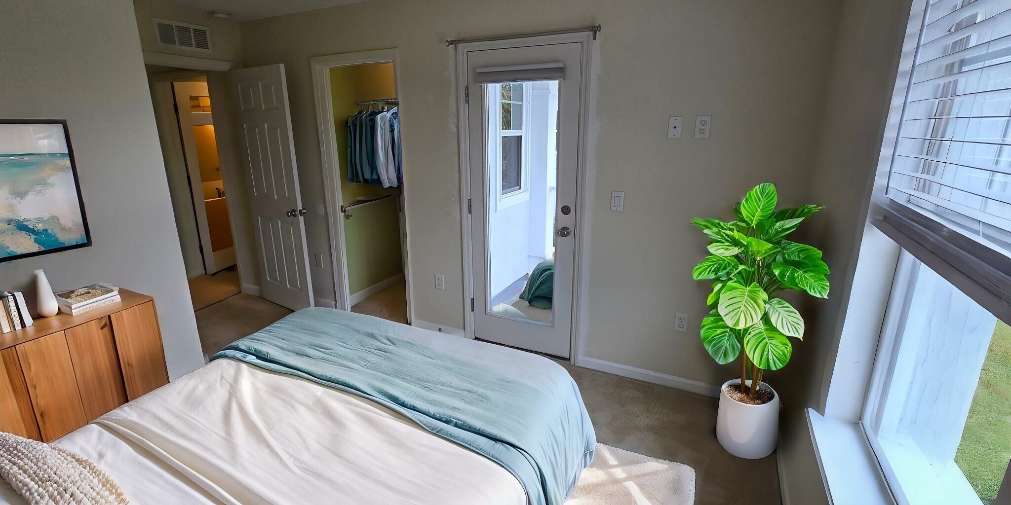2nd Bed with private balcony - 177 Islander Dr