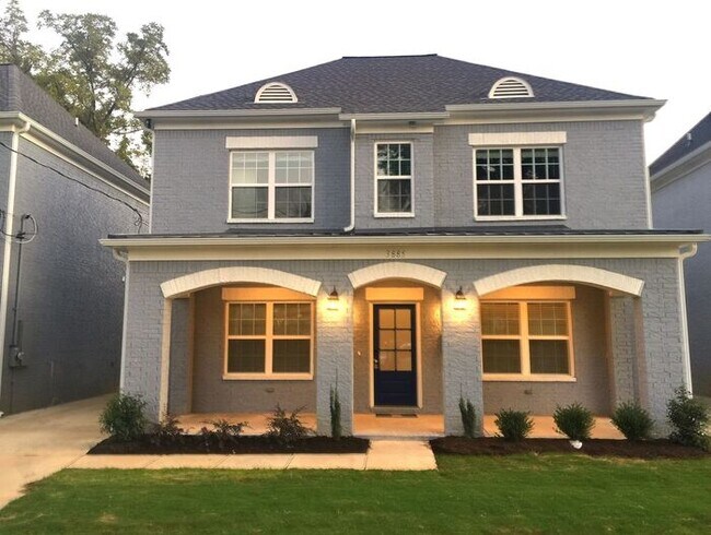 Building Photo - Roommate Housing Near the University of Memphis – Limited-Time Move-In Special