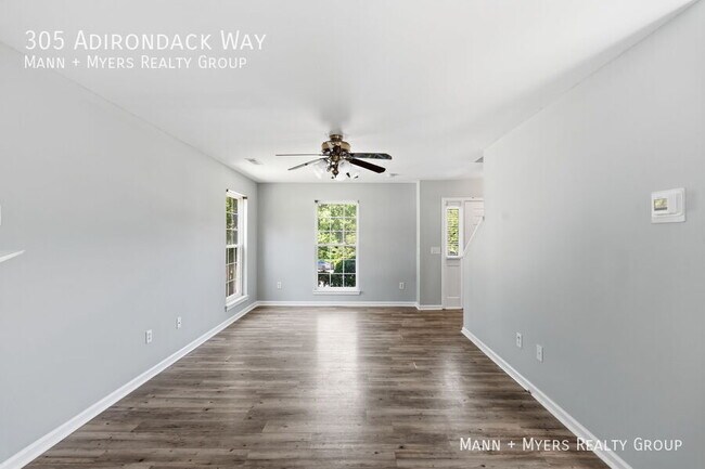 Building Photo - 305 Adirondack Way
