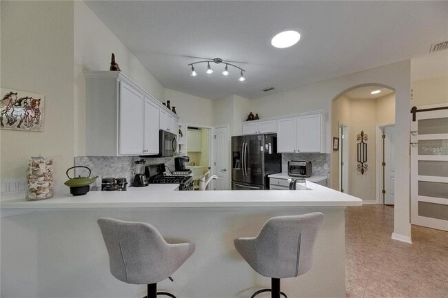 Building Photo - 2068 Sifield Greens Way