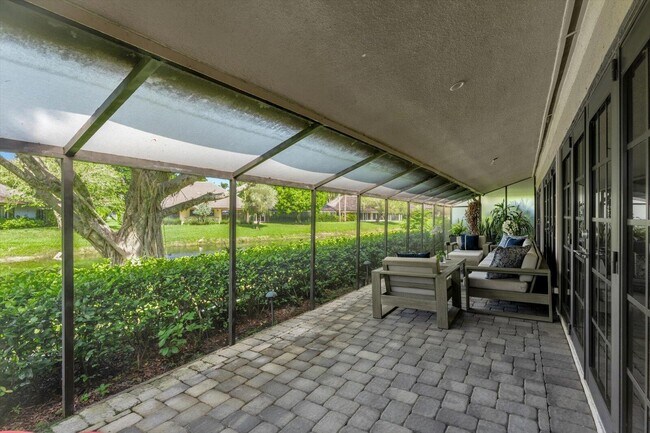 Building Photo - 2139 Wightman Dr