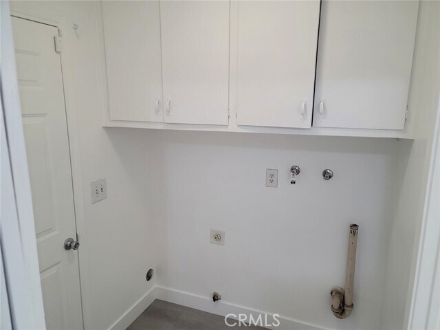 Building Photo - 6984 Center St