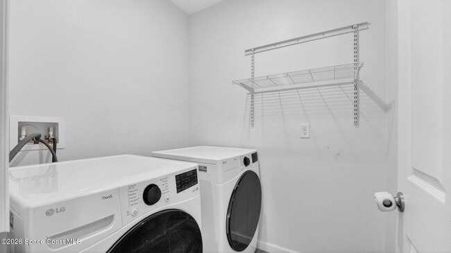 Building Photo - 7114 Topaz Dr