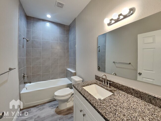 Building Photo - 7429 W Cameo Cir