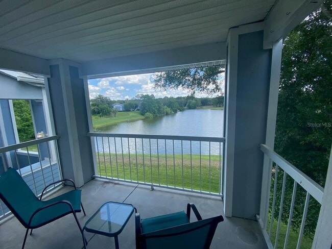 Building Photo - 2612 Grassy Point Dr