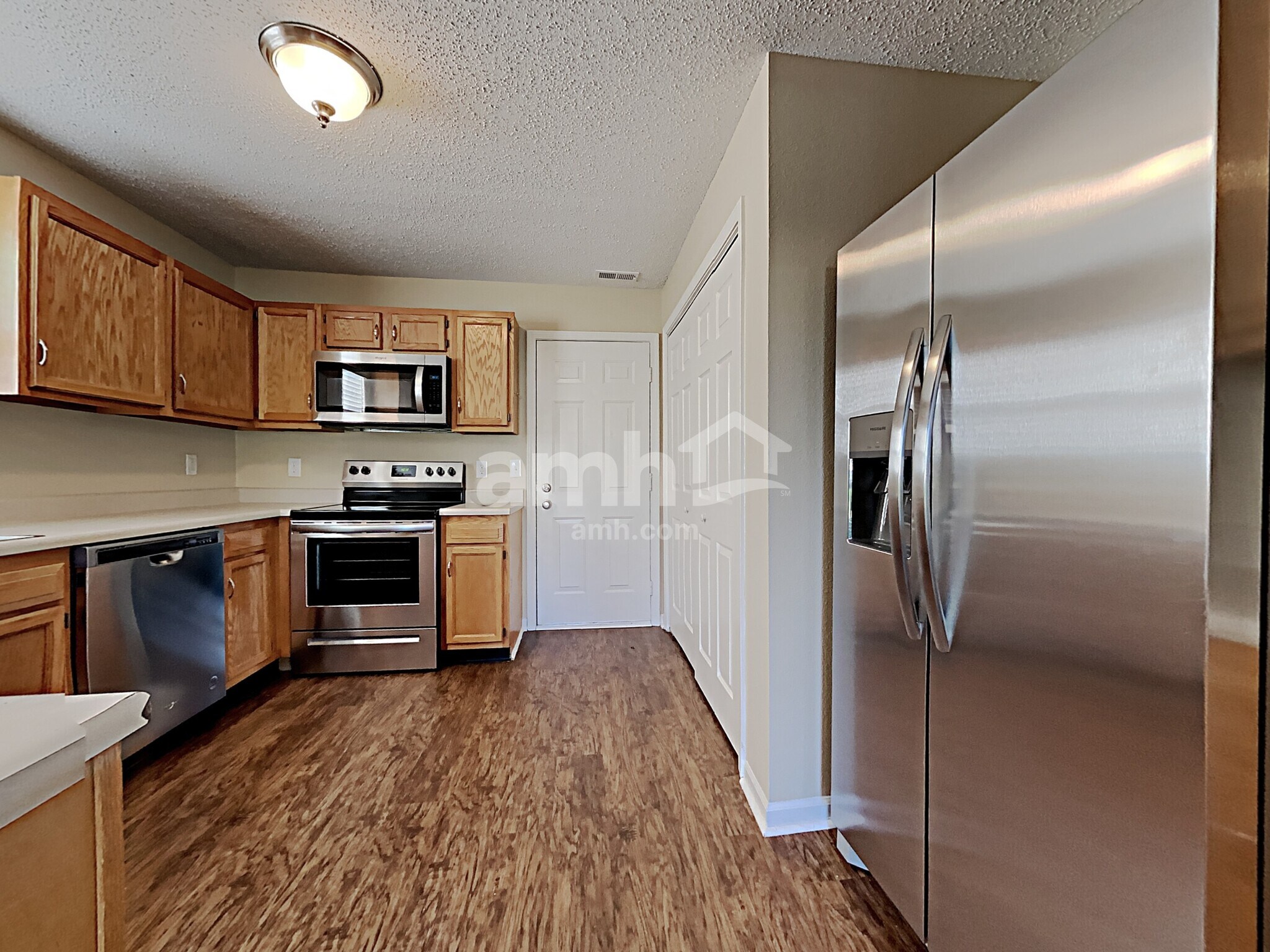 Building Photo - 11946 Sapling Cir