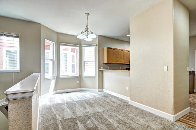 Building Photo - 3 bed / 2.5 bath duplex in Castle Rock!! -18 month lease preferred