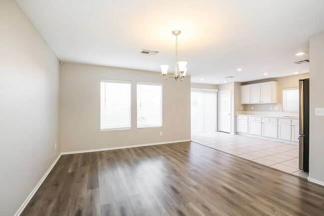 Building Photo - 9708 Maple Sugar Leaf Pl