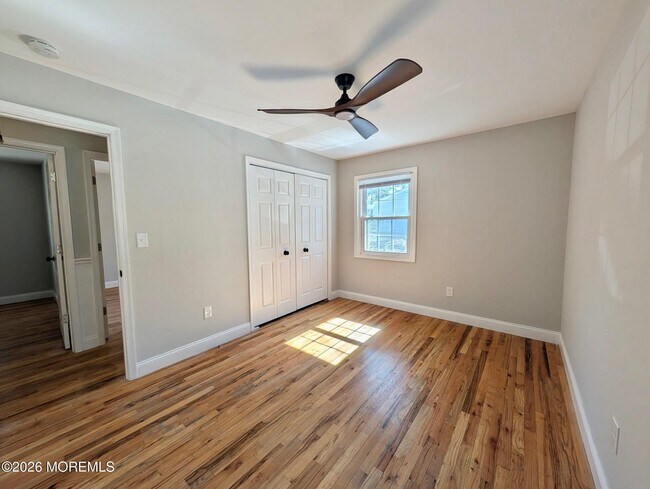 Building Photo - 73 S Shore Dr