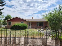 Building Photo - 1326 Fremont Ct