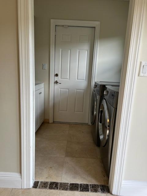 Building Photo - 2498 NW 25th St