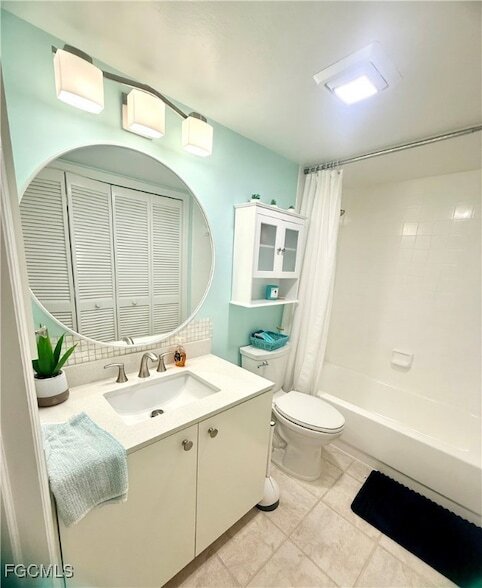 Building Photo - 12171 Kelly Sands Way