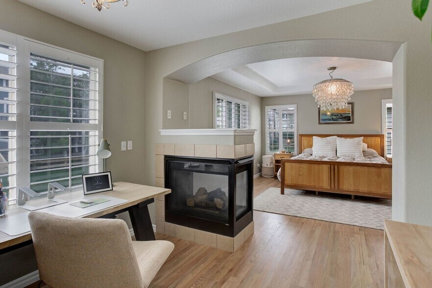 Building Photo - 3070 Redhaven Way