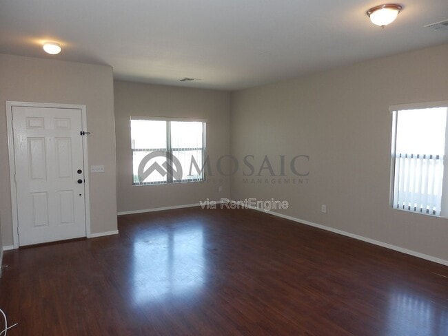 Building Photo - 1167 S Fargo Ct