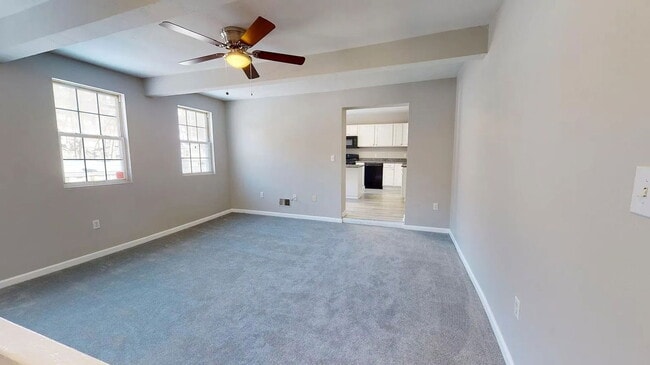 Building Photo - 2824 Salisbury St