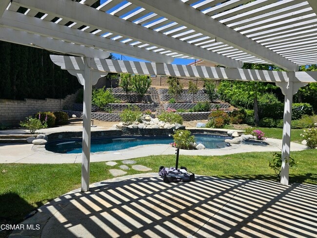 Building Photo - 3017 Klamath Ave